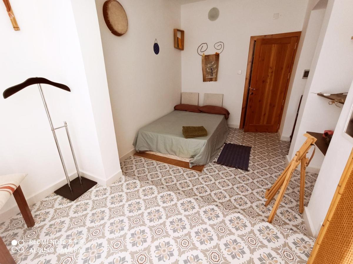 Dhara Guest House Malta Paola Exterior foto